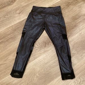 CX by Justice Girls Size 8 Black Iridescent Mesh Capri Leggings